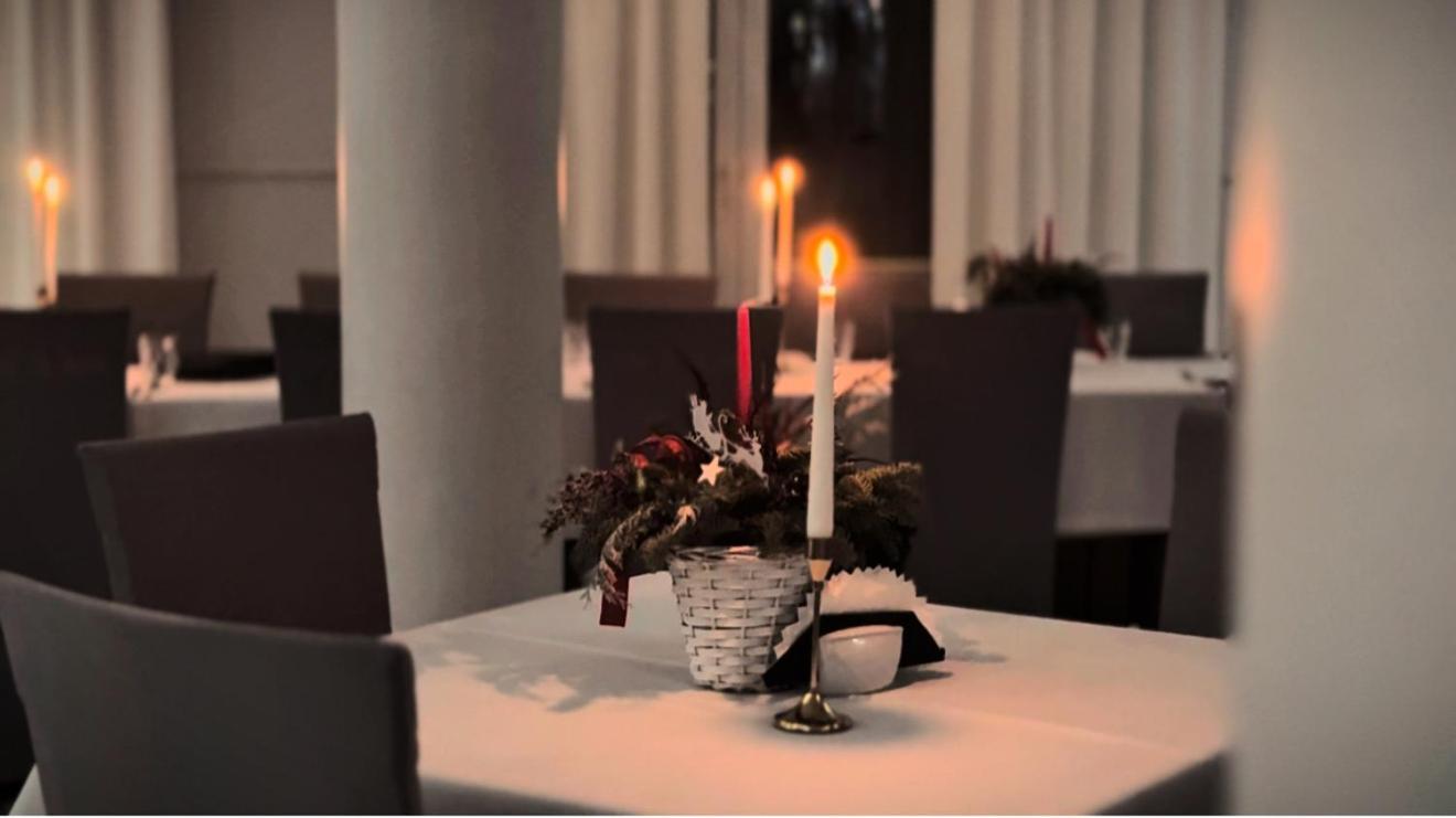 Nad Stara Nida *** Hotell Pinczow Exteriör bild